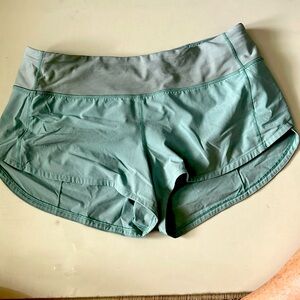 Lululemon speed up lined short sz 6
